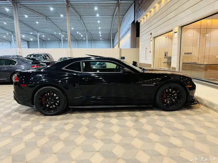 كمارو 2015 SS V8 بحاله ممتازه 6