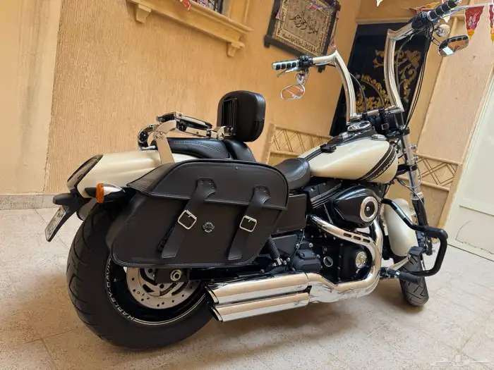 Harley FatBob 2015 low mileage 2