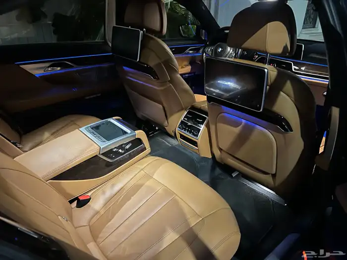 بي ام دبليو ( 750 li ) الموديل 2016 مخزن شبه جديد 60