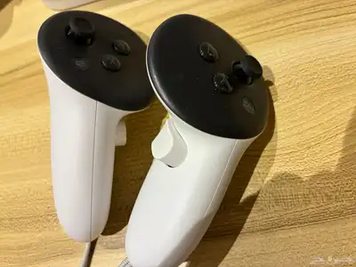 جهاز الواقع الافتراضي VR ميتا كويست 3S للبيع index