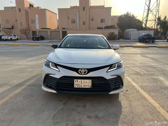 كامري 2023 GLE ( نظيف ) بنزين 1