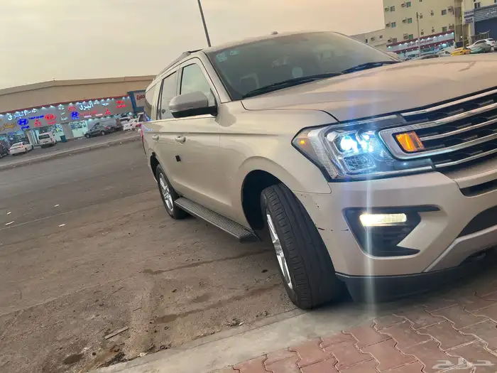فورد اكسبيدشن 2018 توكيلات الجزيره XLT قصير 27