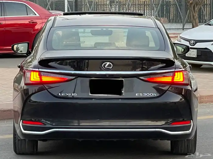 لكزس-ES300h-2020(ممشي70الف) 9