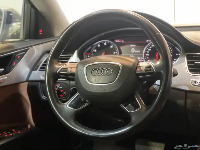 اودي A8L 2012 عداد 122 الف بحاله نظيفة 9