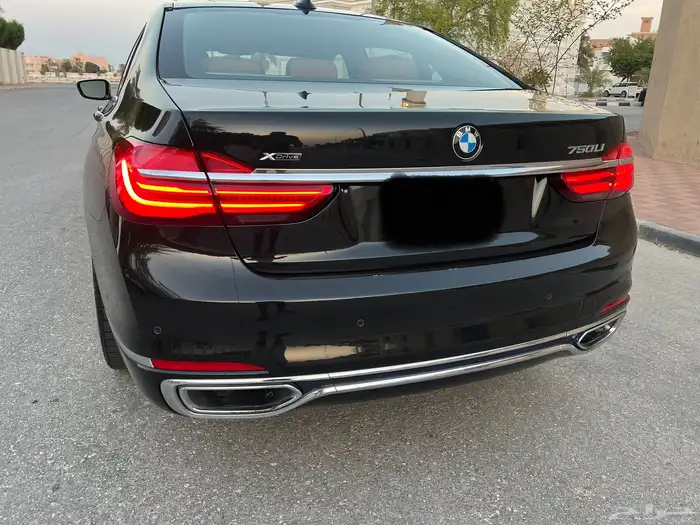 بي ام دبليو ( 750 li ) الموديل 2016 مخزن شبه جديد 5