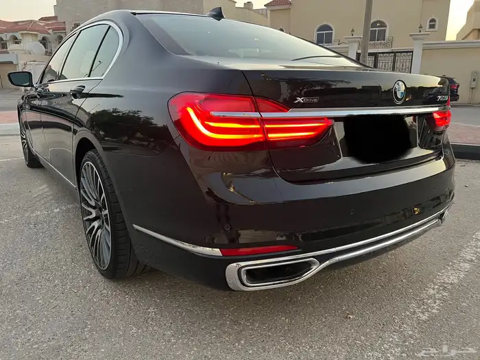 بي ام دبليو ( 750 li ) الموديل 2016 مخزن شبه جديد 66