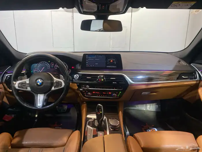 بي ام دبليو 530i kit m 2018 بحاله نظيفه جدا 9