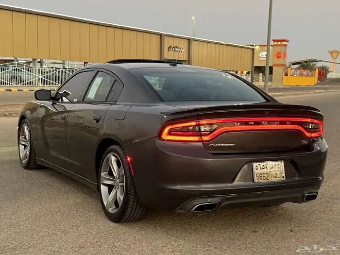 تشارجر 2015 RT HEMI 7
