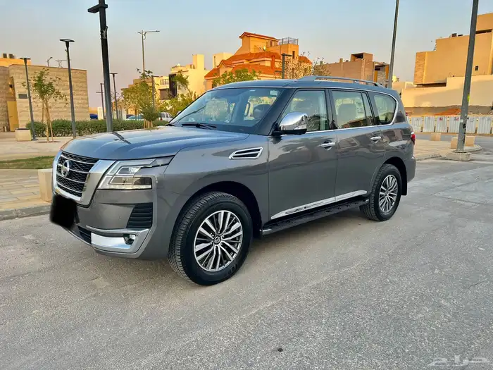 للبيع باترول بلاتينيوم 8