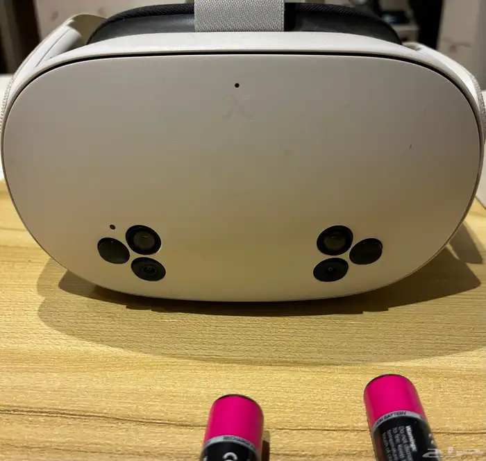 جهاز الواقع الافتراضي VR ميتا كويست 3S للبيع 4