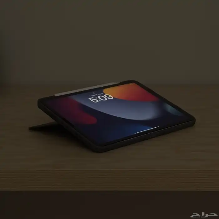 ايباد برو الجيل الرابع (و) قلم أبل اصلي (و) كيبورد أصلي 2