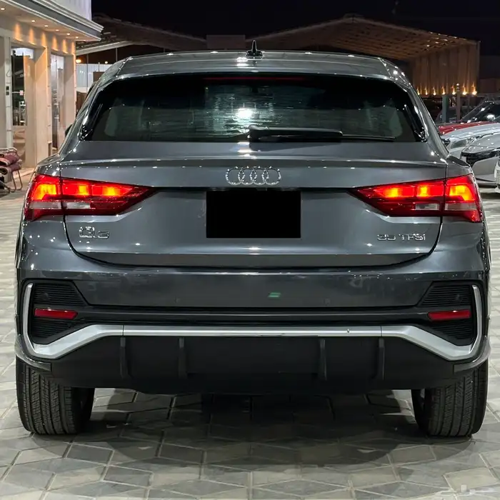اودي Q3 2023 بدي وكاله اس لاين S-line 2
