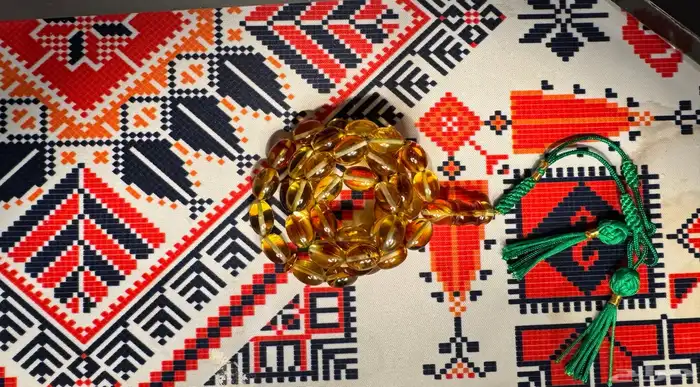 مسباح كهرمان شفاف شوائب (تم البيع) 0