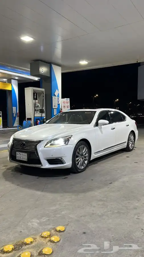 لكزس LS460l موديل 2013 4
