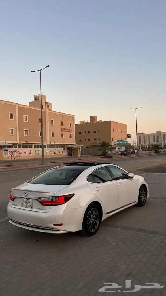 لكزس 350 2017. 10