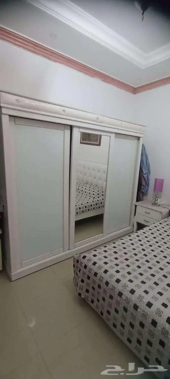 غرفة نوم براد موية براد طعام 3