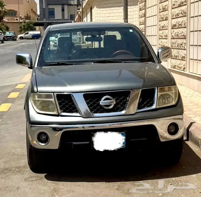 نيسان نافارا 0