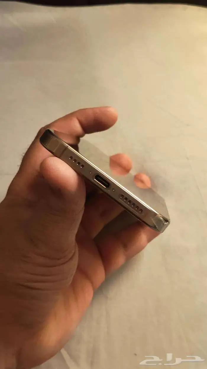 Apple Iphone 16 pro max 256gb Desert Titanium 3