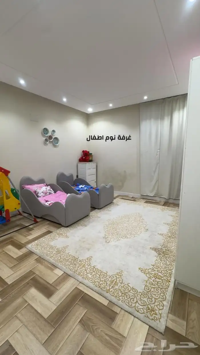 للبيع شقه ارضيه مؤسسه باالكامل من 550 الف قرب المطار 12