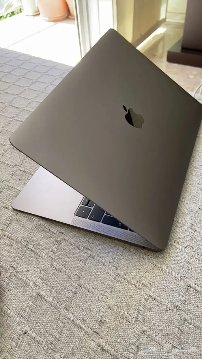 MacBook Air - لابتوب ماك ابل 4