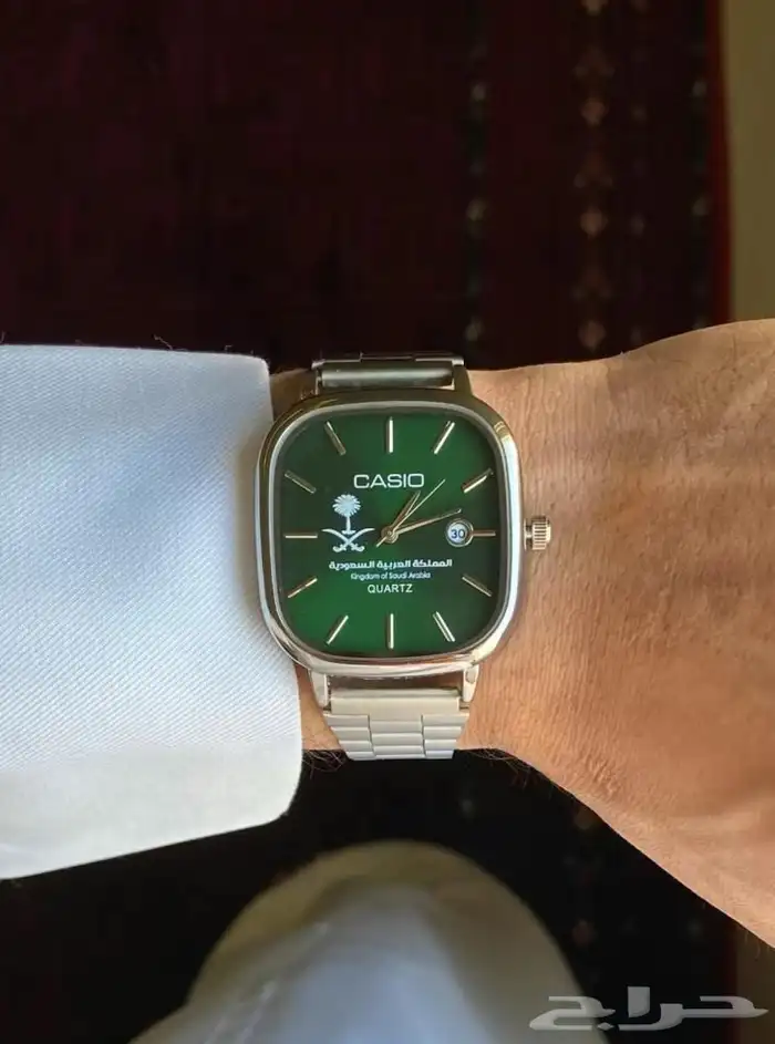 ساعات اليوم الوطني شعار السعودية شحن مجاني 2