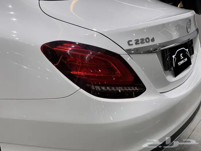 مرسيدس - سي 220 ديزل 2019 - C220d 6