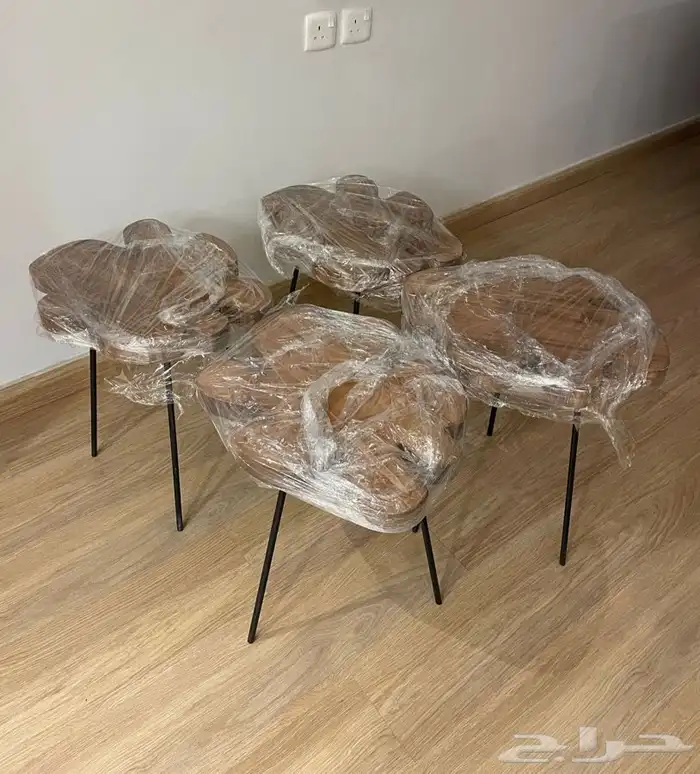 طاولات خدمة 0