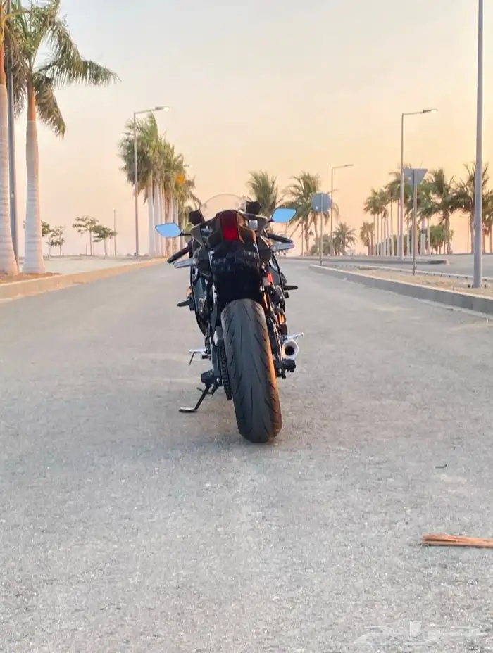 دباب ياماها R7 موديل 2023 YAMAHA R7 1