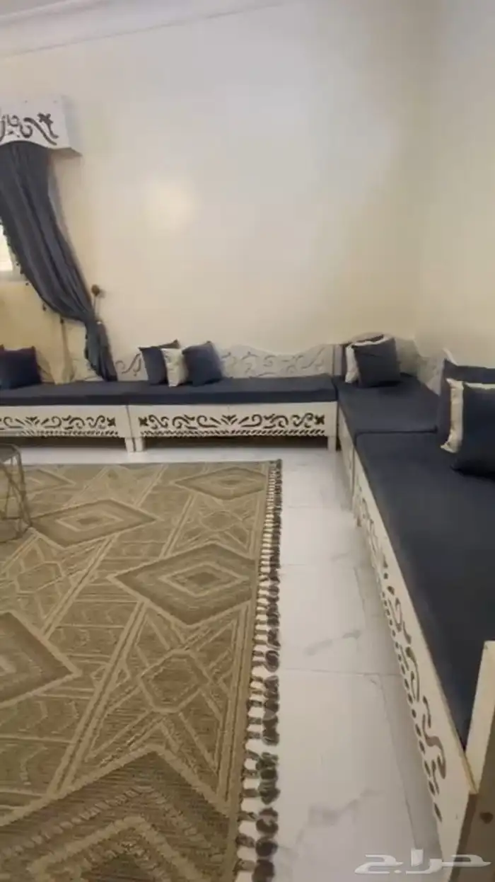 كراسي معااطاولات للبيع 4