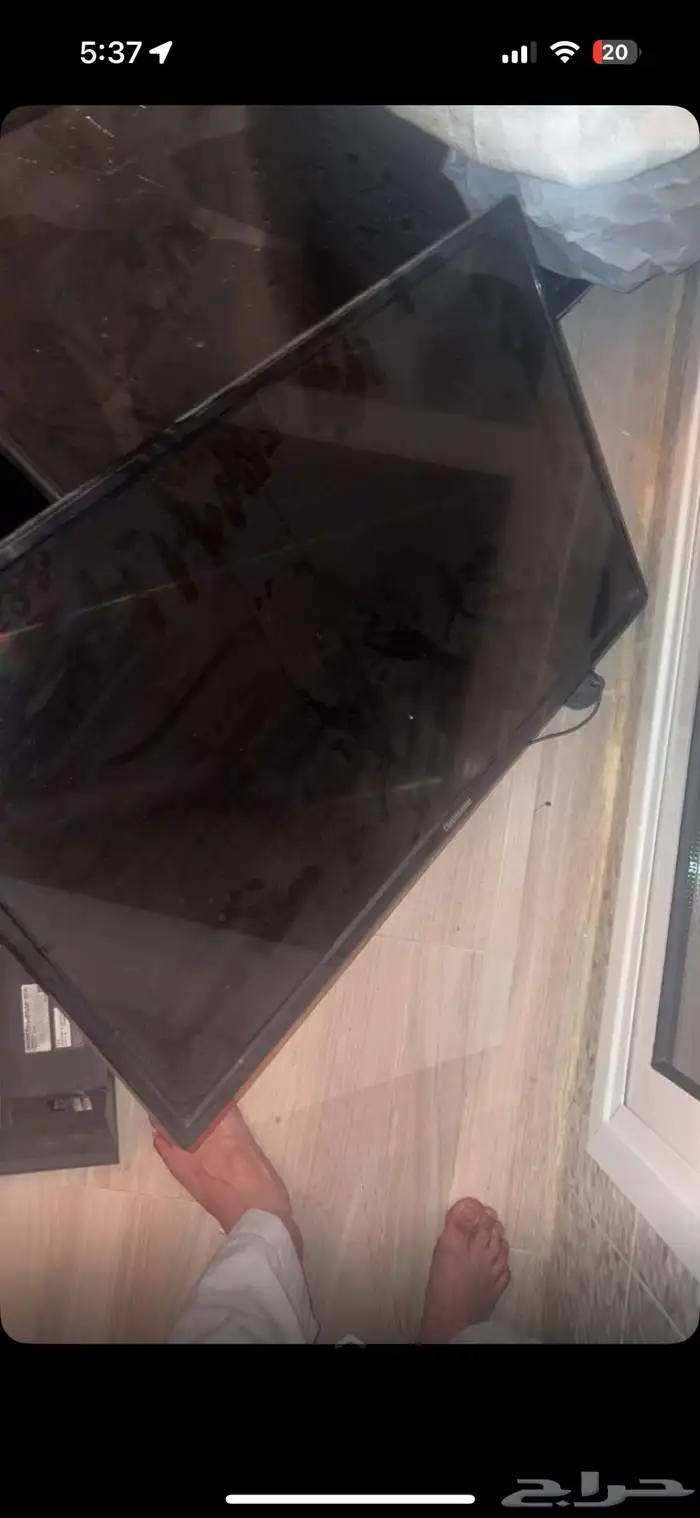 خمس شاشات بلازما 0