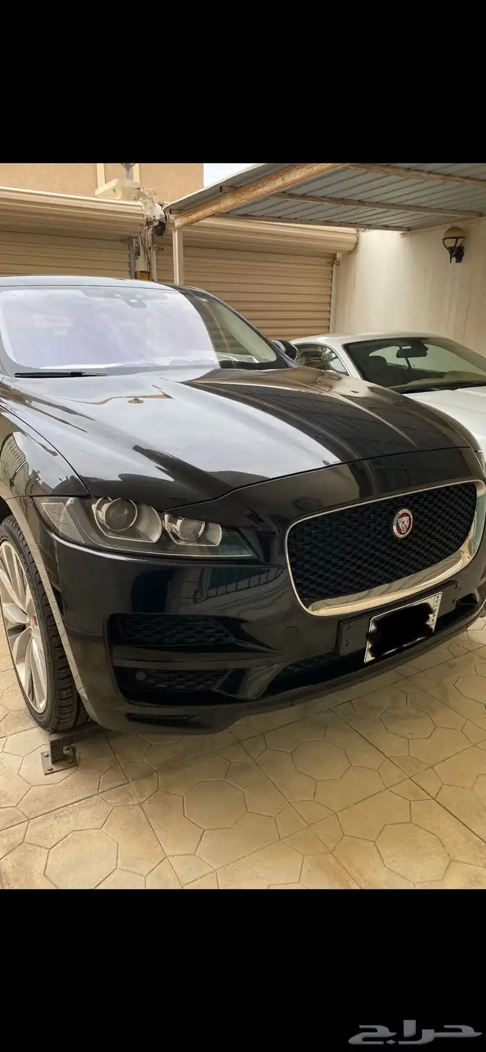 جاكوار F pace 8