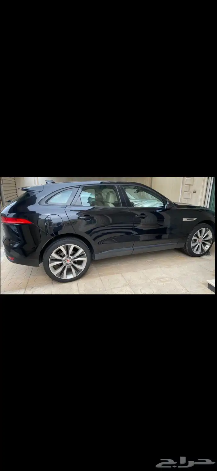 جاكوار F pace 12