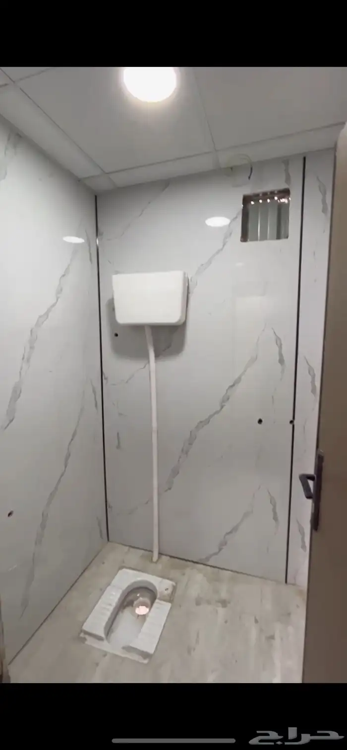 للبيع بركس 12x4 7