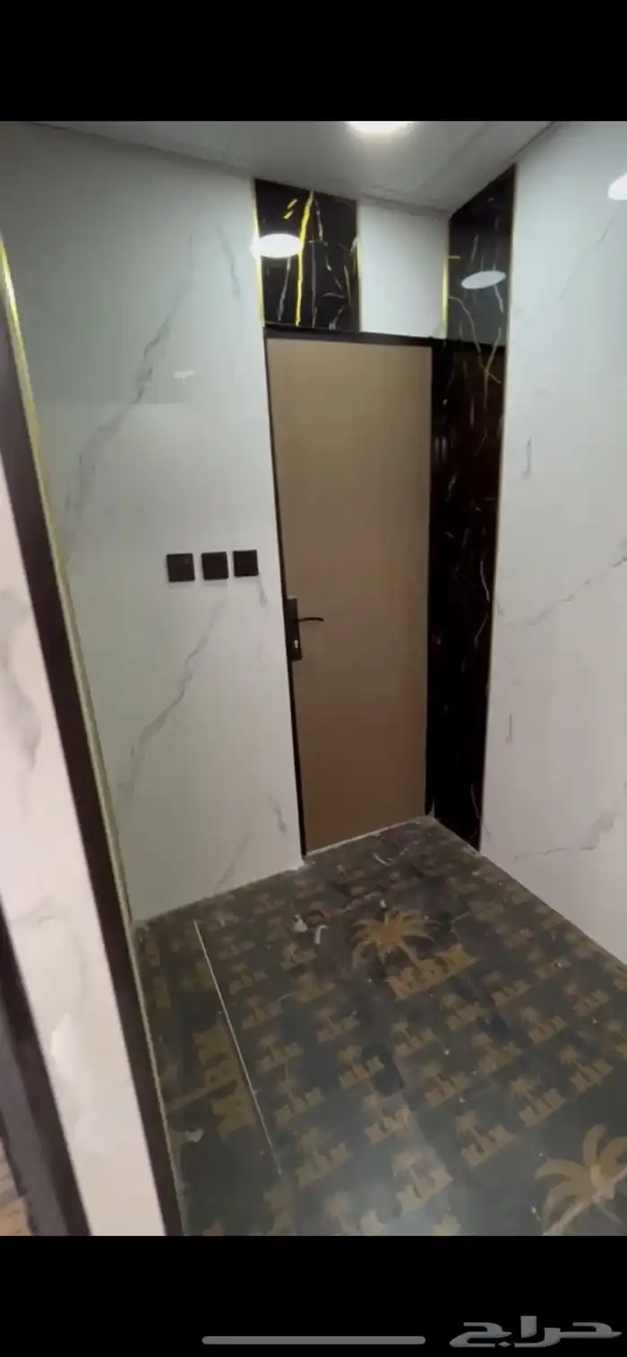 للبيع بركس 12x4 6
