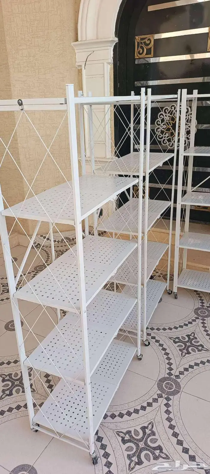 الخرج رفوف تخزين متعدده الاستخدام بحاله ممتازه 0