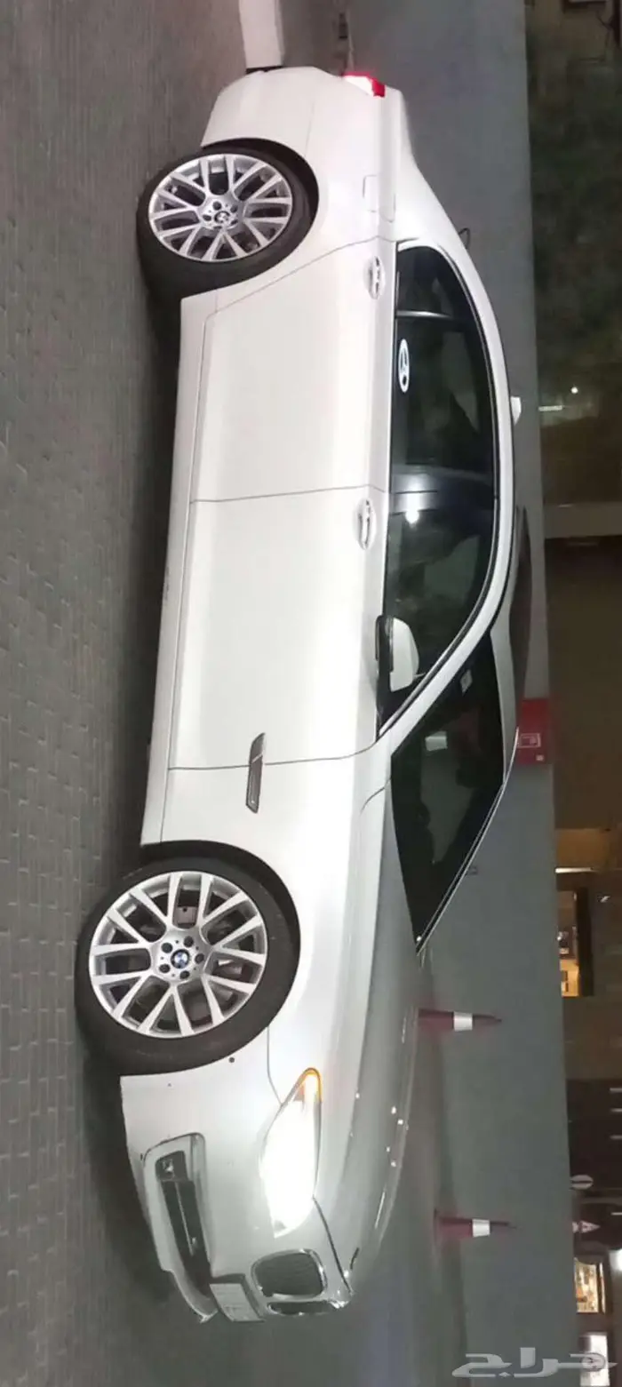 بي ام دبليو حجم 750موديل2015 1