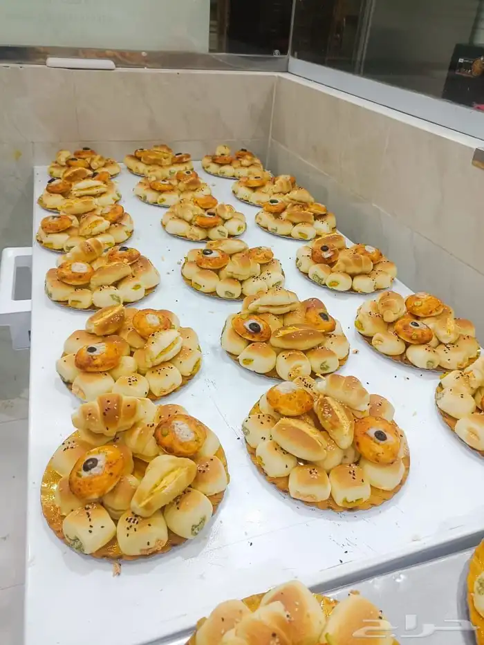 صواني معجنات وصحون ورق عنب للمناسبات 0