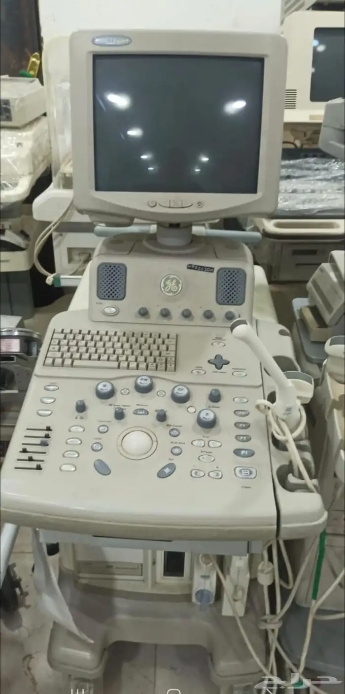 للبيع جهاز موجات فوق صوتية (Ultrasound)   GE LOGIQ 3 Expert 1