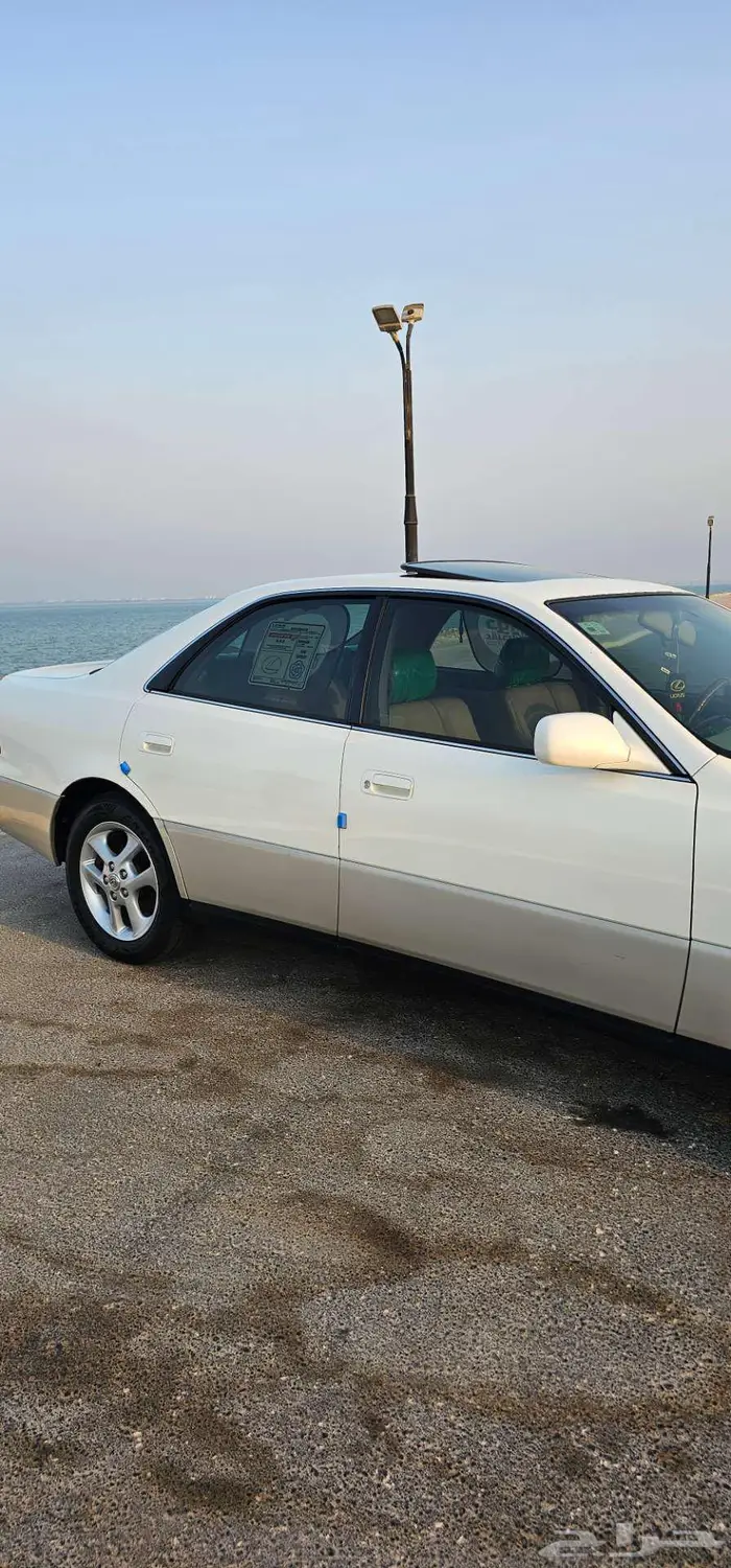 للبيع لكزس ES300 موديل 2001 أمريكي 49