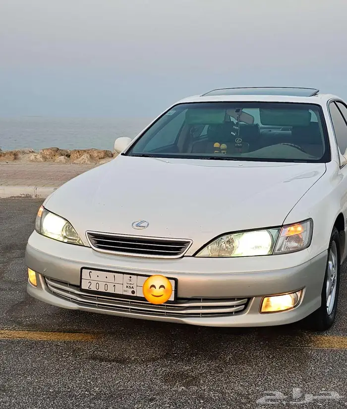 للبيع لكزس ES300 موديل 2001 أمريكي 68