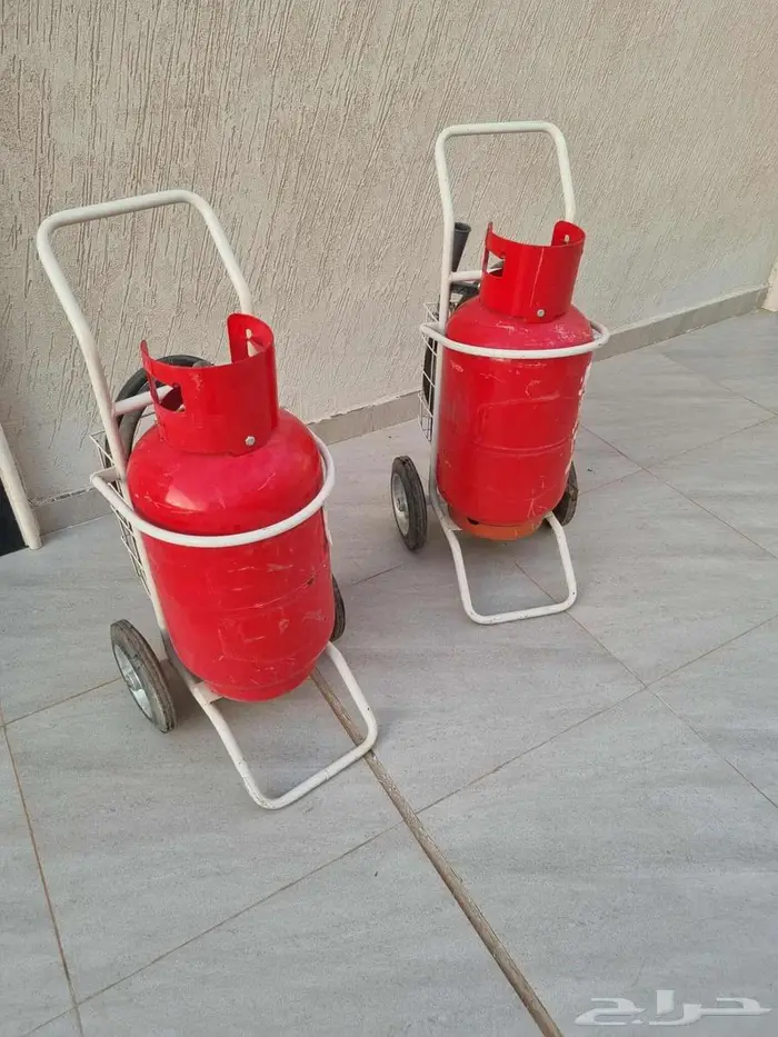 للبيع طفايات حريق 50 كيلو بعرباتهم 0