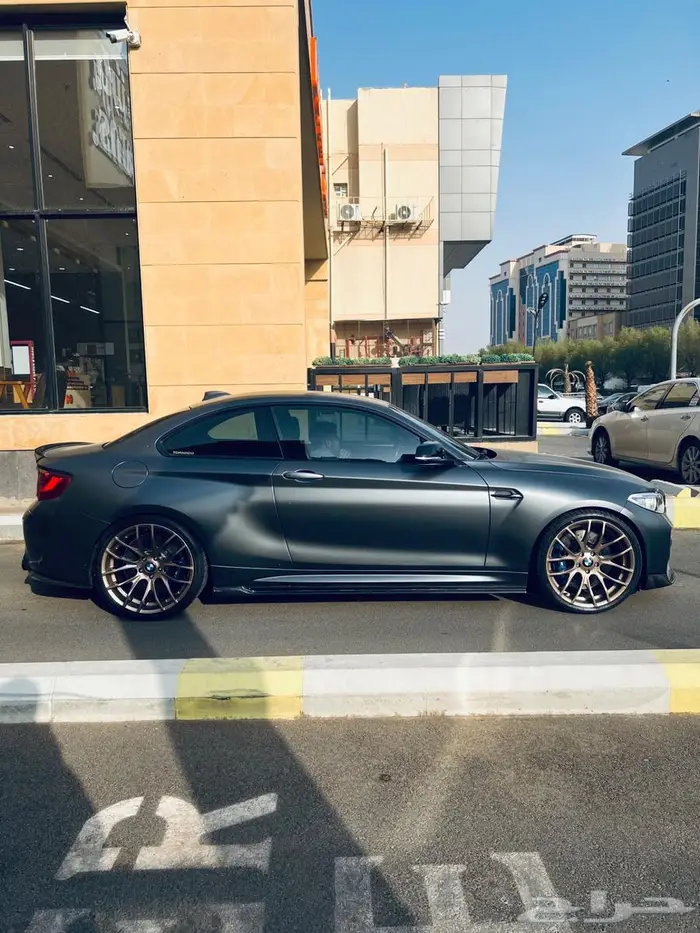 BMW M2 2017 مخزن 3