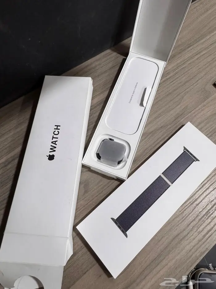 ساعة ابل SE Gen 2 40mm midnight للبيع غير مستخدمه 4