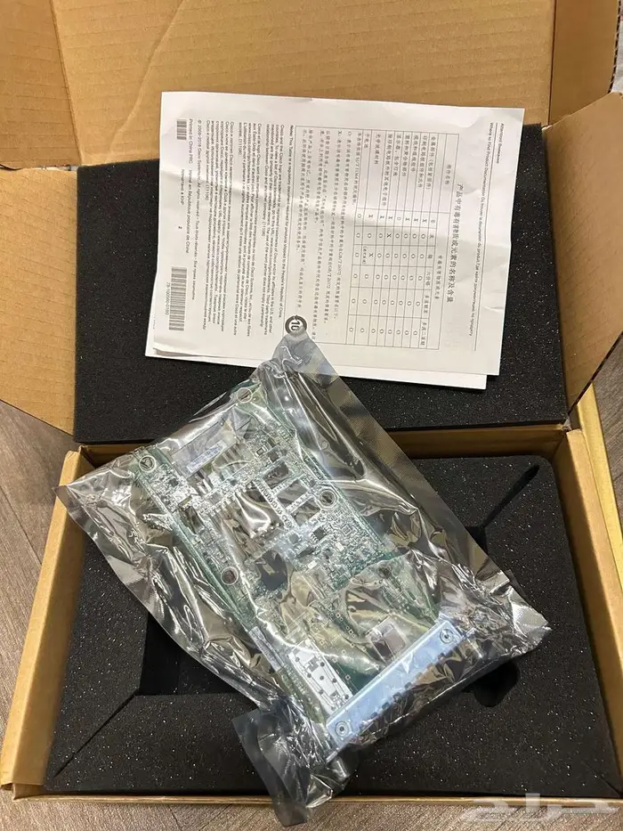 Cisco NIM-1GE-CU-SFP (وحدة توسعة Gigabit) 3