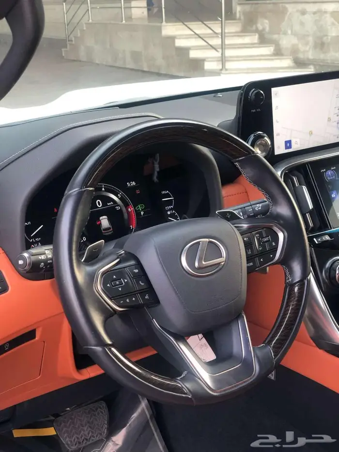 جيب لكزس LX 600 vip 2023 سعودي فل شبه جديد 8