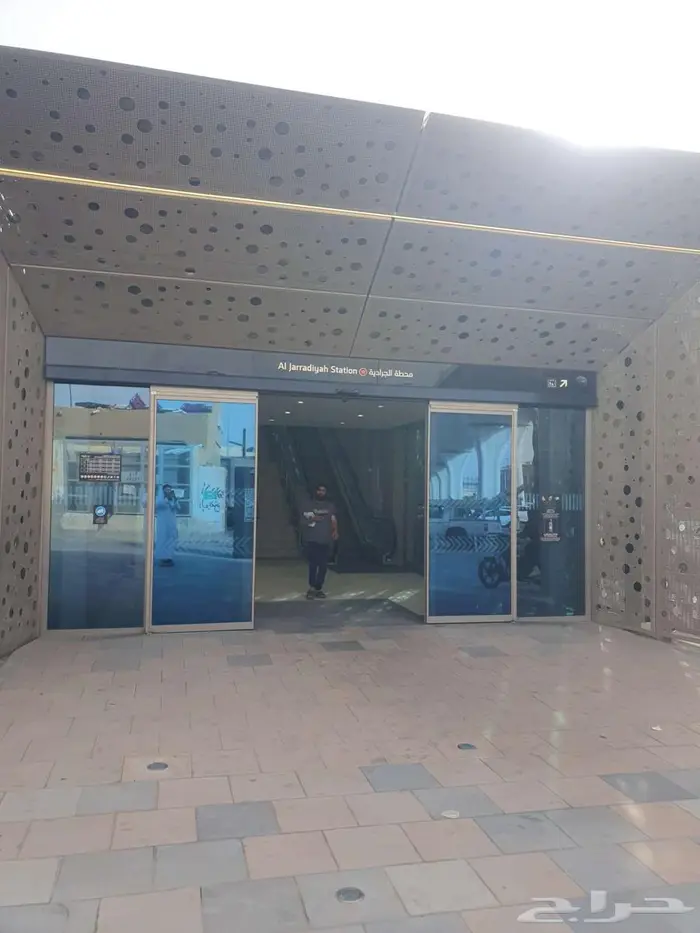سكن أفراد عزاب للايجار كامل 1