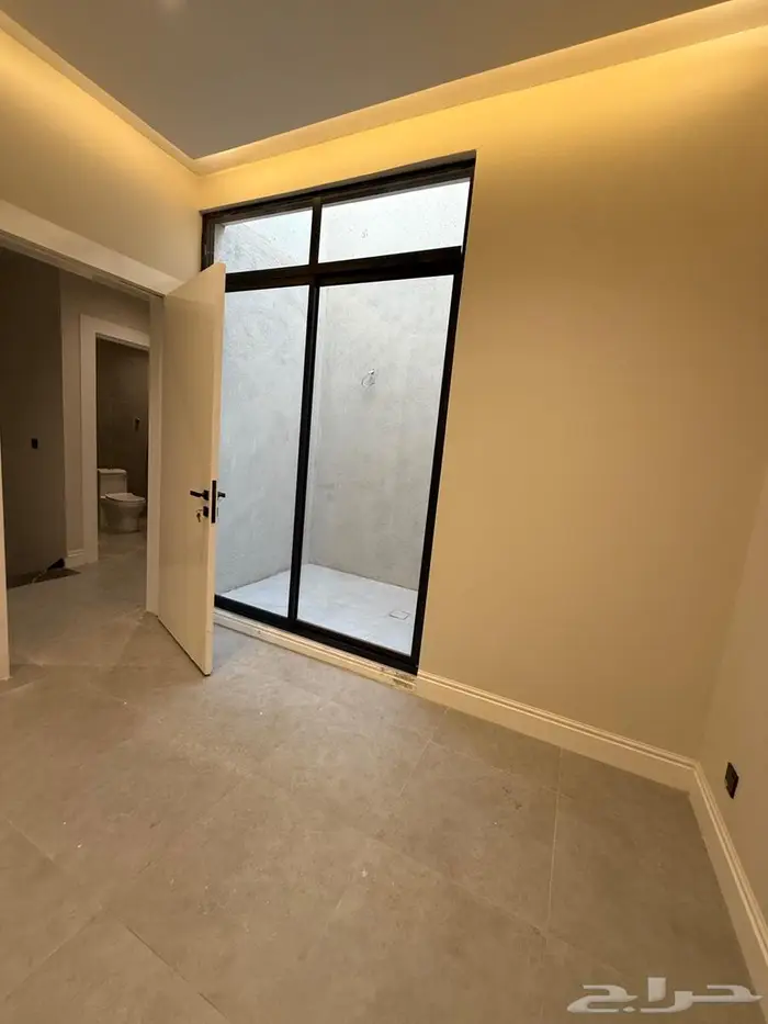 تاون هاوس للايجار مجمع مغلق 14