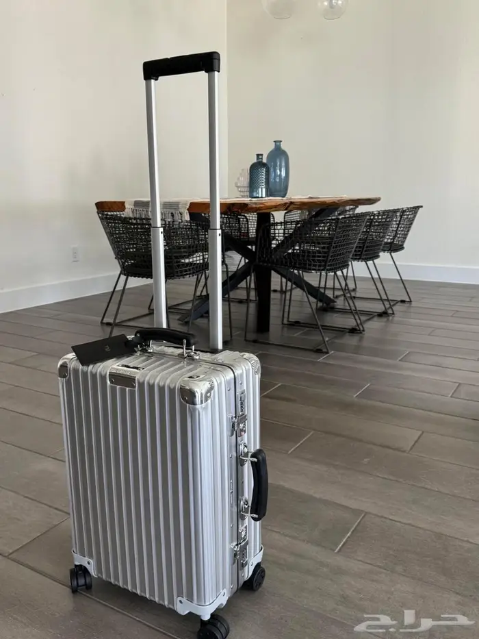 Rimowa classic cabin شنطة ريموا كلاسيك كابي 2