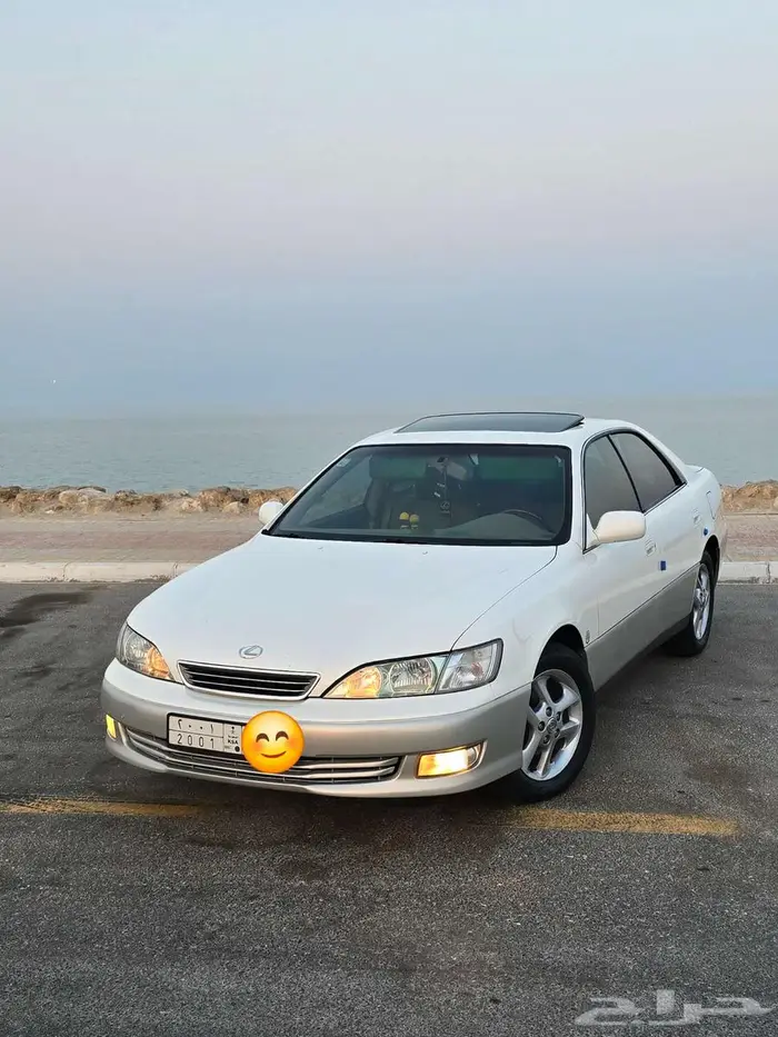 للبيع لكزس ES300 موديل 2001 أمريكي 2