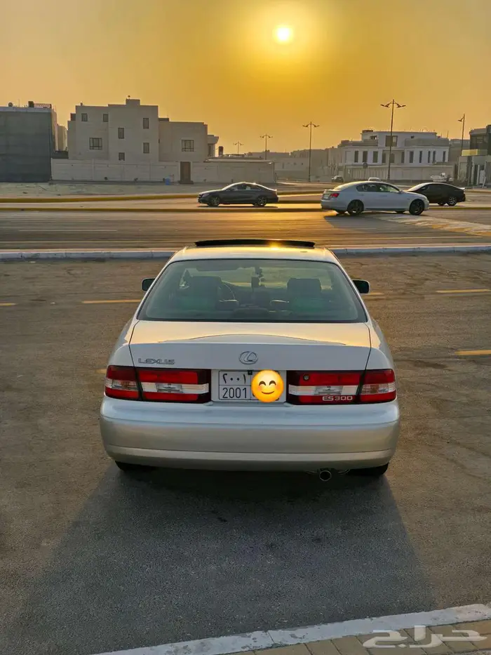 للبيع لكزس ES300 موديل 2001 أمريكي 57